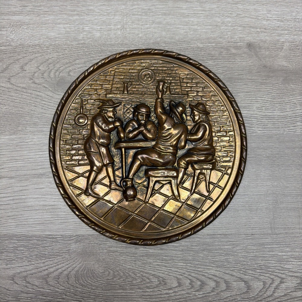 Vintage Peerage Made In England Brass Wall‎ Plaque. 8 Inches. Relief Pub Scene.